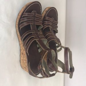 Fly London brown leather shoose